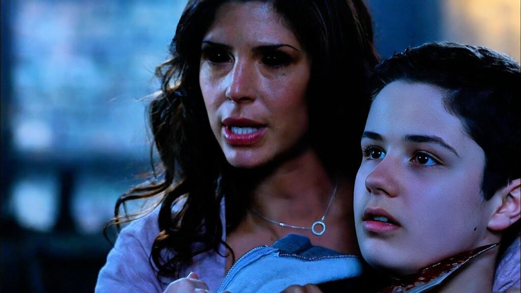 Supernatural S6P9 – Lisa Possessed by a Demon, Threatens Ben with a Knife to the Throat