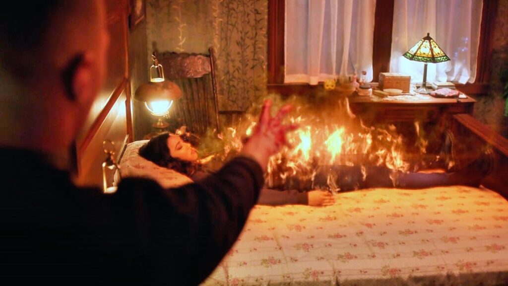 Supernatural S12P10: Mary falls under a deadly spell, trapping her sons with no way out