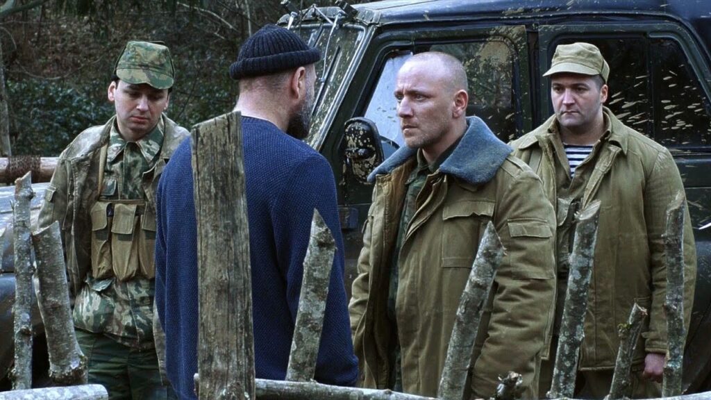 He Wanted to Harvest Tangerines, Instead He Trapped Two Enemies in His Home