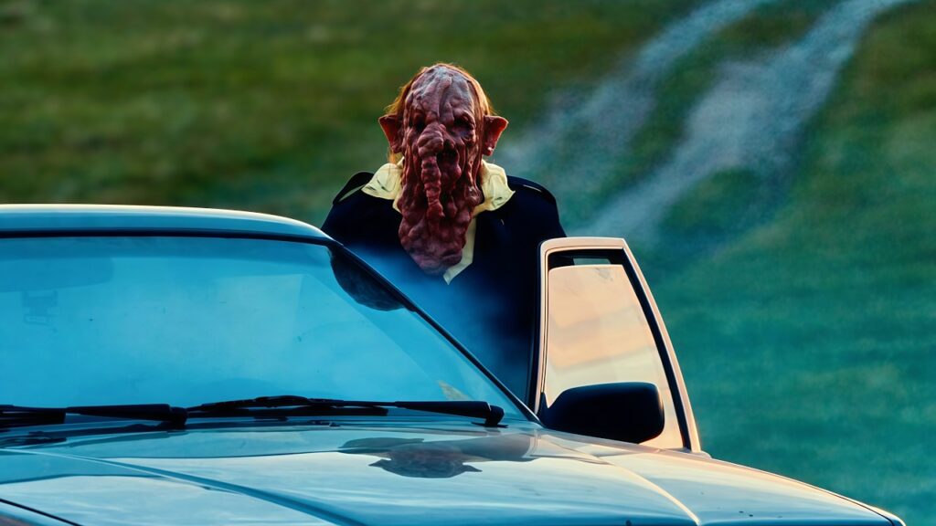 The World Ended In One Night, And This ZOMBIE Monster Is Waiting Outside!